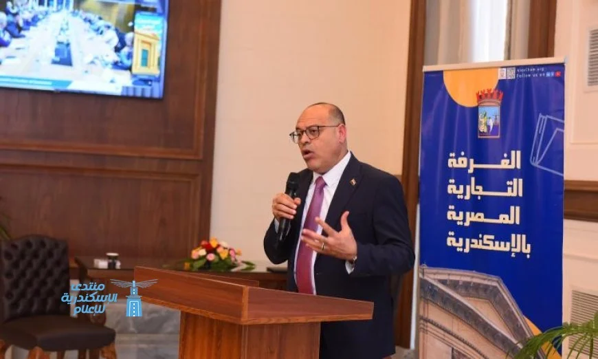 وزير العمل ومحافظ الإسكندرية يفتتحان ندوة توعية شاملة حول قانون العمل الجديد