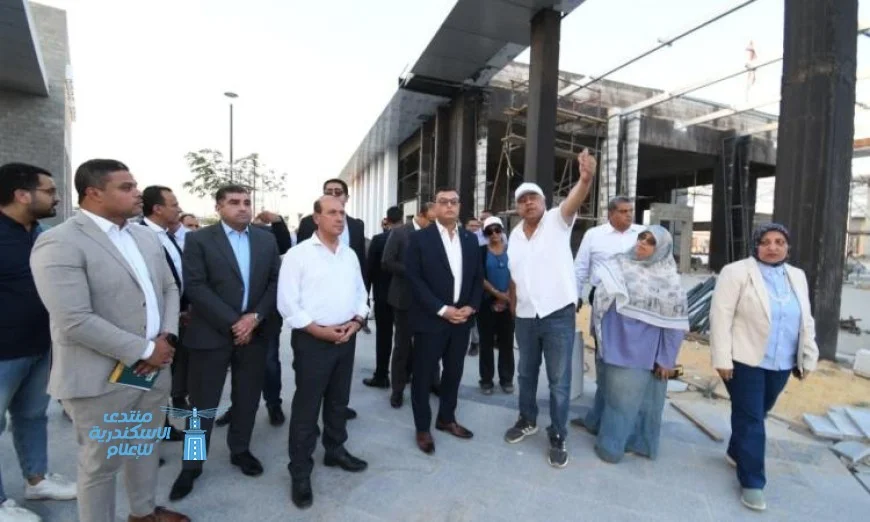 جولة مفاجئة لوزير الإسكان في مشروع حدائق تلال الفسطاط