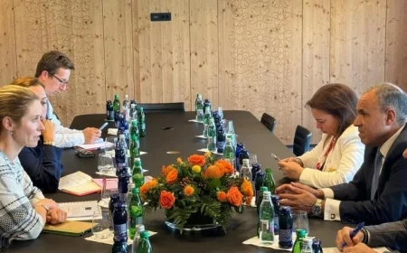 عبد العاطي يناقش تعزيز العلاقات الثنائية وآخر التطورات الإقليمية مع ممثلة الاتحاد الأوروبي