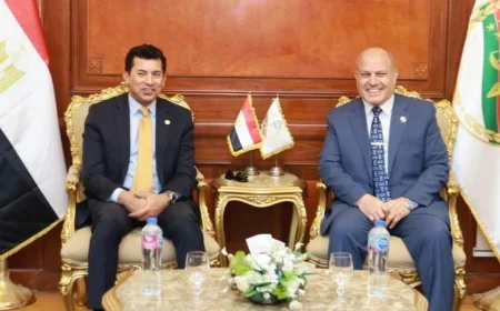 رئيس النيابة الإدارية يستقبل وزير الشباب والرياضة: تهنئة بتولي المهام الجديدة