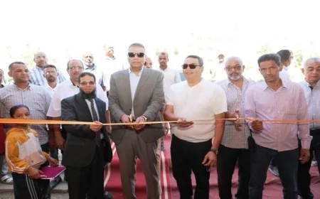 محافظ أسوان يفتتح معرض أهلاً مدارس بحديقة الشجرة في قلب مدينة أسوان