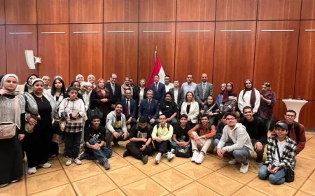 بالصور السفارة المصرية في برلين تحتفل بأوائل الثانوية العامة