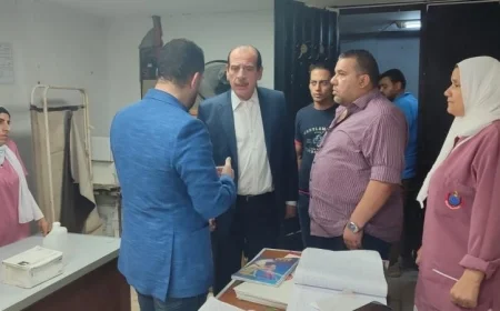 نائب وزير الصحة يوجه بتحقيق عاجل في “مستشفى أم المصريين” بعد جولة مفاجئة