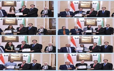 جامعة القاهرة تكرّم أبطالها بمنح دراسية للفائزين بالمراكز الأولى في البطولات الرياضية