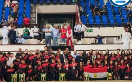 وزير الشباب يبارك للاتحاد المصري للسباحة الفوز بلقب البطولة العربية