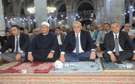 محافظ الغربية يشارك في احتفال المولد النبوي الشريف بمسجد الأحمدي الشهير