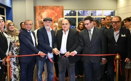 افتتاح ملتقى دهب العربي الأول للرسم والتصوير بالهناجر بمشاركة 26 عملا فنيا متميزا