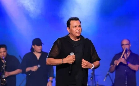 محمد فؤاد يبهر الجمهور في حفل استثنائي بالساحل الشمالي