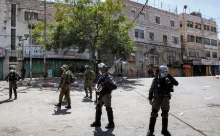 استشهاد 19 فلسطينيا في غزة وإصابة 3 في هجوم من المستوطنين على قرية بالخليل