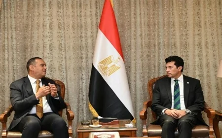 وزير الشباب والرياضة يناقش مع التربية والتعليم استعدادات انطلاق دوري المدارس