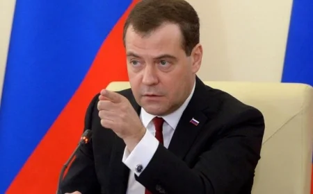 مدفيديف يؤكد عدم إمكانية تجاهل روسيا لعضوية فنلندا في حلف الناتو