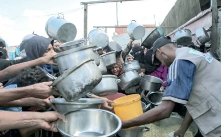 الصحة العالمية تحذر: المجاعة في غزة تهدد السلامة الصحية والمعيشية