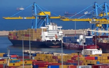 موانئ البحر الأحمر تشهد تداول 14 ألف طن من البضائع العامة والمتنوعة