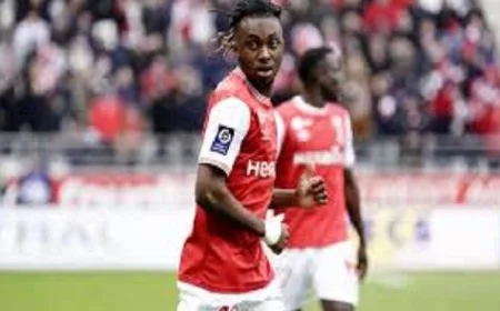 الأهلي السعودي يتعاقد مع النجم فالنتين أتانجانا من ريمس الفرنسي لتعزيز صفوف الفريق