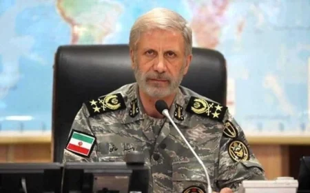 قائد الجيش الإيراني يكشف أن المعركة الأخيرة كانت ضد إسرائيل والغرب