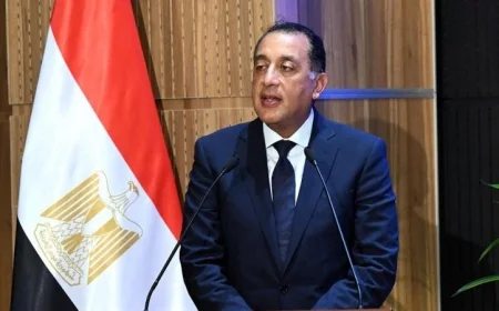 رئيس الوزراء يوقع على عقود المشروع السياحي الأضخم على البحر الأحمر في مصر