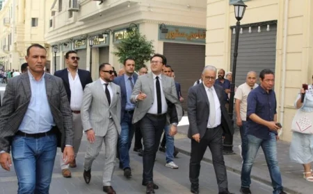 وزير الثقافة يزور أعمال تطوير شارع النبي دانيال في الإسكندرية لتحسين المشهد الحضري