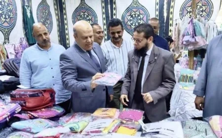 محافظ أسوان يفتتح معارض أهلاً مدارس لتخفيف الأعباء عن الأسر