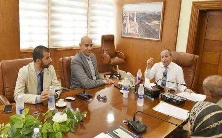 محافظ بورسعيد يشرف على تعزيز تقنين أراضي الدولة وتطوير الخدمات الإلكترونية