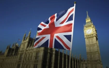 بريطانيا توجه انتقادات لإسرائيل بسبب استهداف قادة حماس في قطر