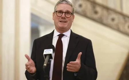 ستارمر يحذر من تصعيد جديد في المنطقة بسبب الهجوم الإسرائيلي على قطر