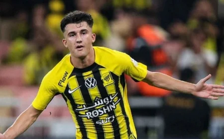 الشباب السعودي يعزز صفوفه بضم الإسباني أوناي هيرنانديز