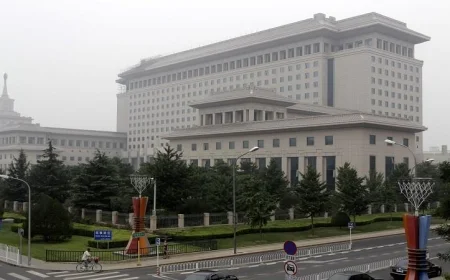 الصين تثبت دورها كحارس للسلام والاستقرار والتقدم العالمي حسب وزارة الدفاع الصينية