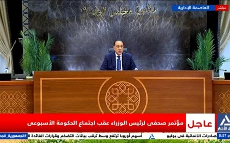 مدبولي يعلن عن خطط لتطوير وسط البلد وحماية التراث التاريخي