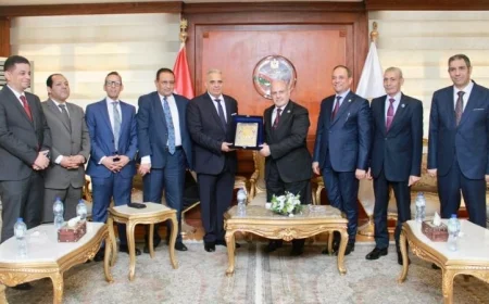 رئيس النيابة الإدارية يلتقي بمجلس نادي قضاة مصر للتهنئة بتوليه المنصب الجديد