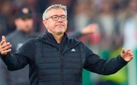 مصدر رياضي يكشف: أورس فيشر يحتل قائمة المرشحين لتدريب الأهلي