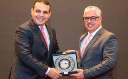 رئيس اقتصادية قناة السويس يرحب بوفد التمثيل التجاري لاستعراض مميزات الهيئة