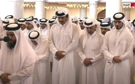 أمير قطر يحضر مراسم تشييع ضحايا الهجوم الإسرائيلي في الدوحة