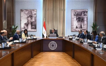 رئيس الوزراء يناقش التعاون مع مدير مصر التنفيذي في مجموعة البنك الدولي