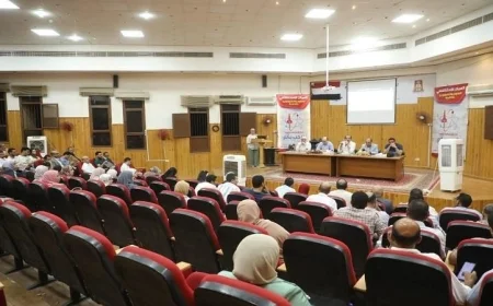 اجتماع نائب وزير الصحة مع مديري المنشآت الصحية في الوادي الجديد لبحث التطورات الصحية