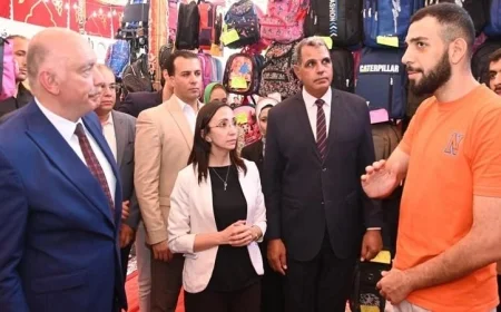 محافظ البحيرة تفتتح معرض أهلا مدارس الأكبر في دمنهور