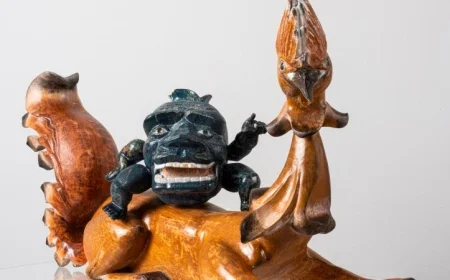 معرض بارايدوليا يطلق العنان للخيال بمنحوتات إبداعية