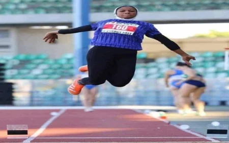 إسراء عويس تحجز مكانها في نهائي بطولة العالم للوثب الطويل