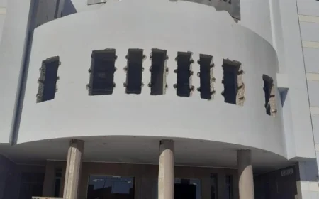 وزير الصحة يتابع تنفيذ مرور ميداني على 37 مشروعًا صحيًا في 13 محافظة