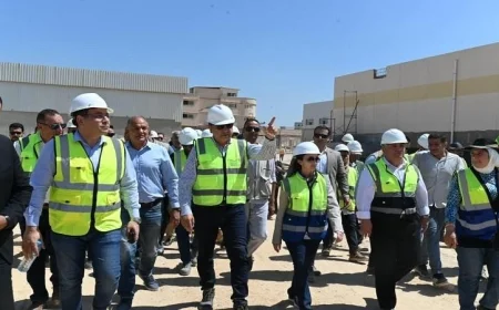 شيمي يتفقد مشروع المجمع الصناعي لشركة مصر للغزل والنسيج ويكشف عن التطورات الجديدة