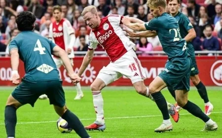 أياكس يحقق انتصارًا مثيرًا 3-1 على زفوله في الدوري الهولندي