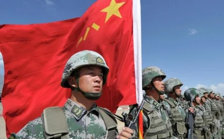 الجيش الصيني يوجه تحذيرًا حاسمًا للفلبين بشأن الاستفزاز في بحر الصين الجنوبي