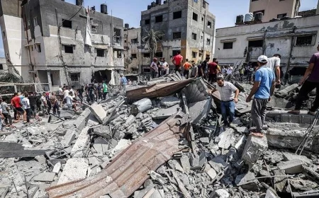 52 شهيدا فلسطينيا بقصف الاحتلال الإسرائيلي على قطاع غزة منذ بداية اليوم