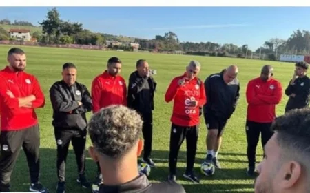 المدرب يعلن ثقته الكبيرة في لاعبي منتخب الشباب خلال انطلاق معسكر تشيلي