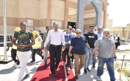 محافظ بورسعيد يفتتح حضانة ومسجد ويزور مركز شباب المدينة.