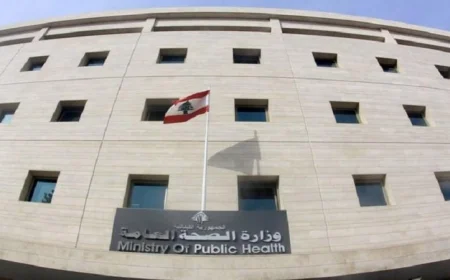 إصابة 8 مواطنين لبنانيين في غارة إسرائيلية بكسار زعتر وفقًا لوزارة الصحة