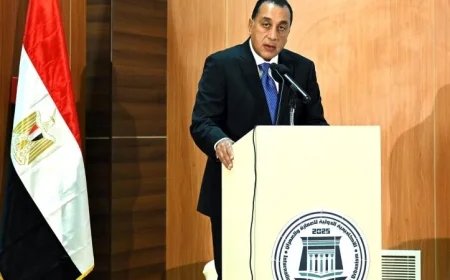 مدبولي يعلن عن إطلاق الأكاديمية الدولية للعمارة والفنون لدعم رؤية مصر المستقبلية