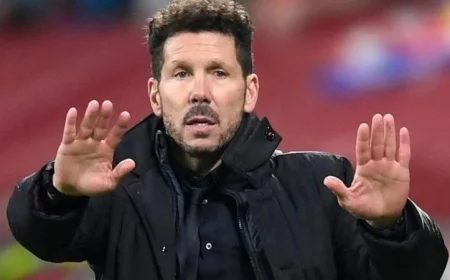 دييغو سيميوني يمتدح أداء أتلتيكو مدريد رغم الهزيمة أمام ليفربول في دوري أبطال أوروبا