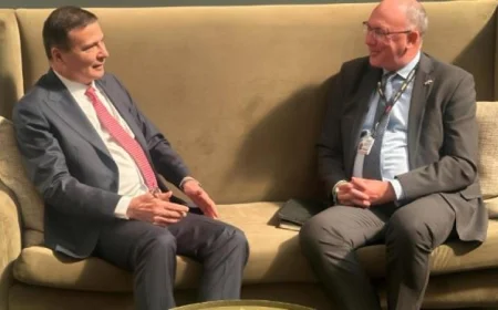 وزير الزراعة يجتمع مع مفوض المملكة المتحدة بجنوب إفريقيا لدفع التعاون الزراعي