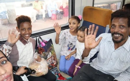 السكة الحديد تطلق الرحلة الـ17 لإعادة الأشقاء السودانيين بقطارات العودة الطوعية