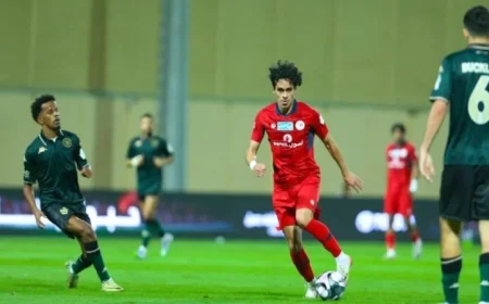 الخلود يقتنص فوزا كبيرا على ضمك ويزيد من حدة المنافسة في الدوري السعودي